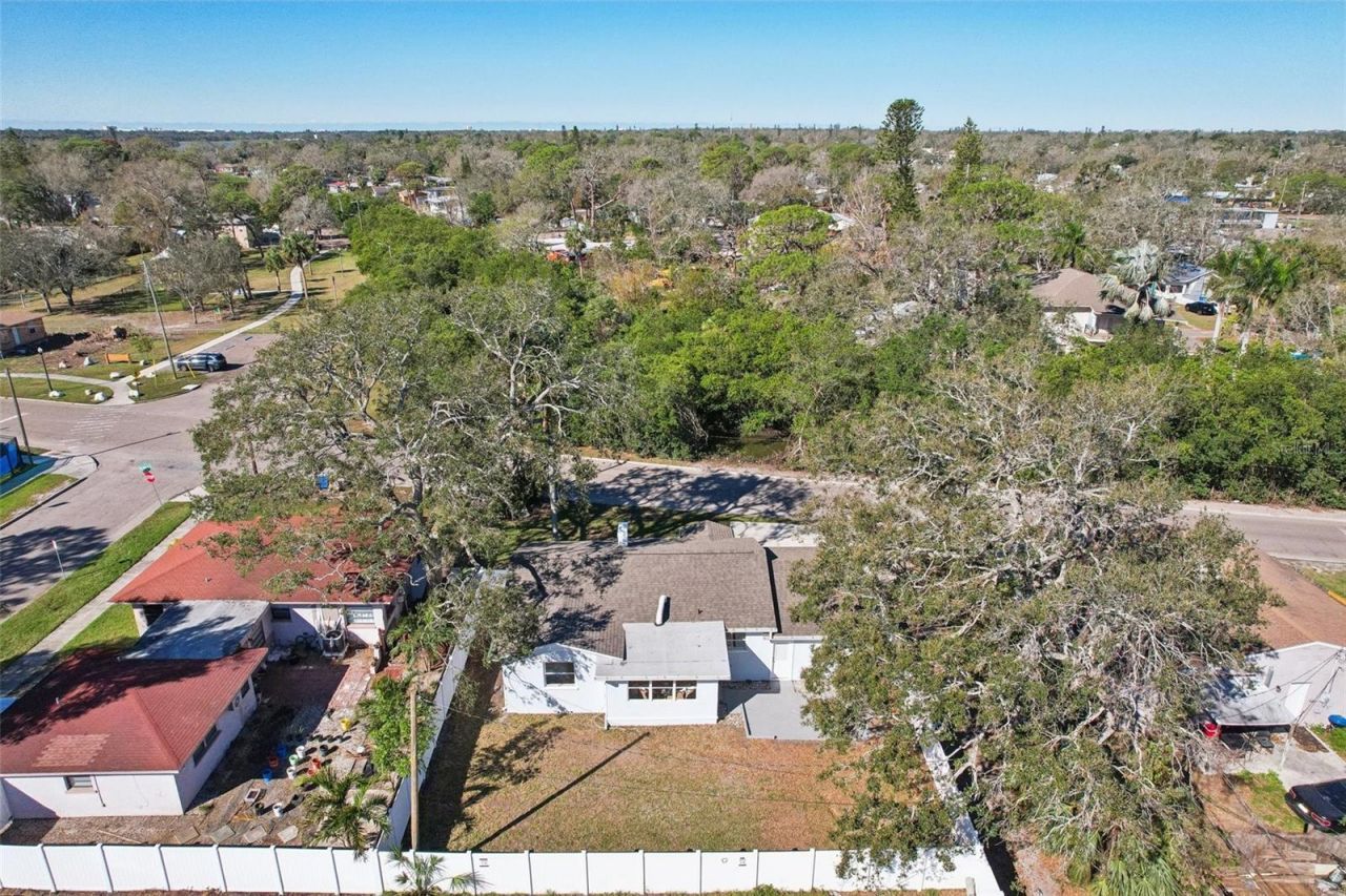 2320 E Harbor Drive S, Saint Petersburg, FL 33705 Photo