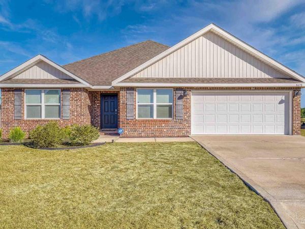 8670 Tarsus Drive, Milton, FL 32583