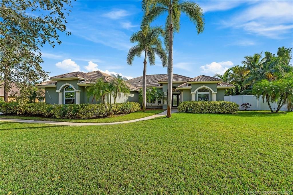 4803 SW Lake Grove Circle, Palm City, FL 34990 Photo