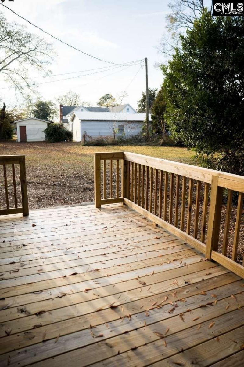 357 Wilson Street Photo 24