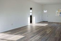 357 Wilson Street photo 4