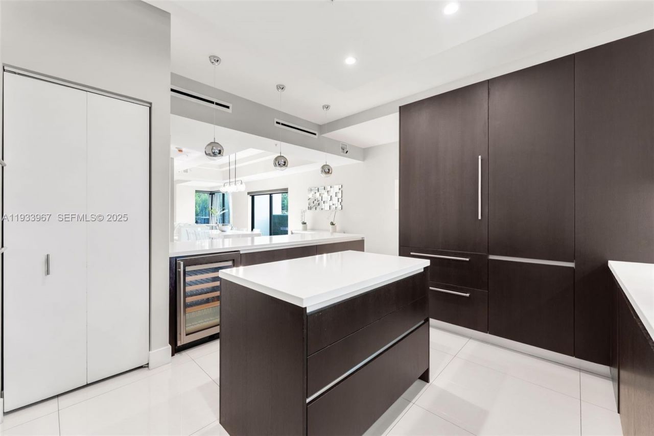 3030 N Ocean Blvd, Unit S101, Fort Lauderdale, FL 33308 Photo