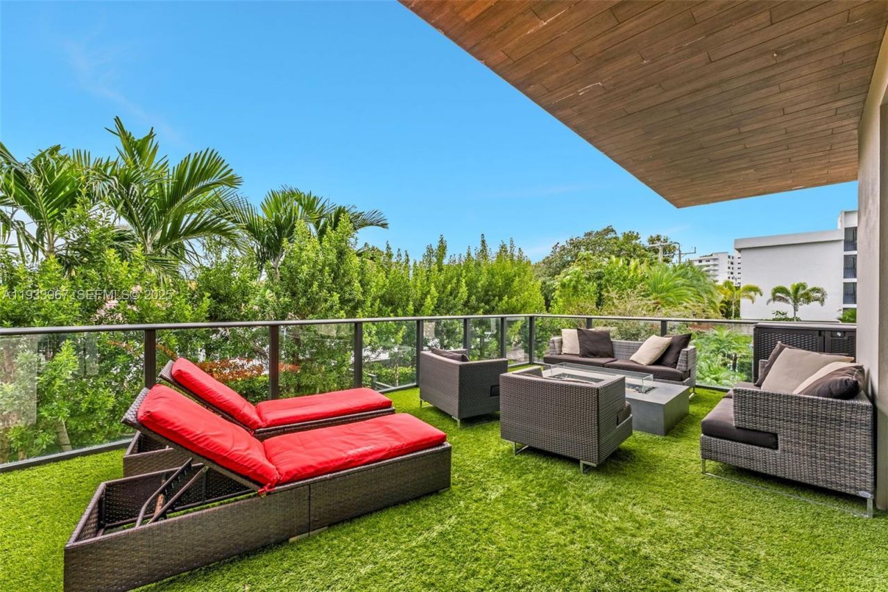 3030 N Ocean Blvd, Unit S101, Fort Lauderdale, FL 33308 Photo