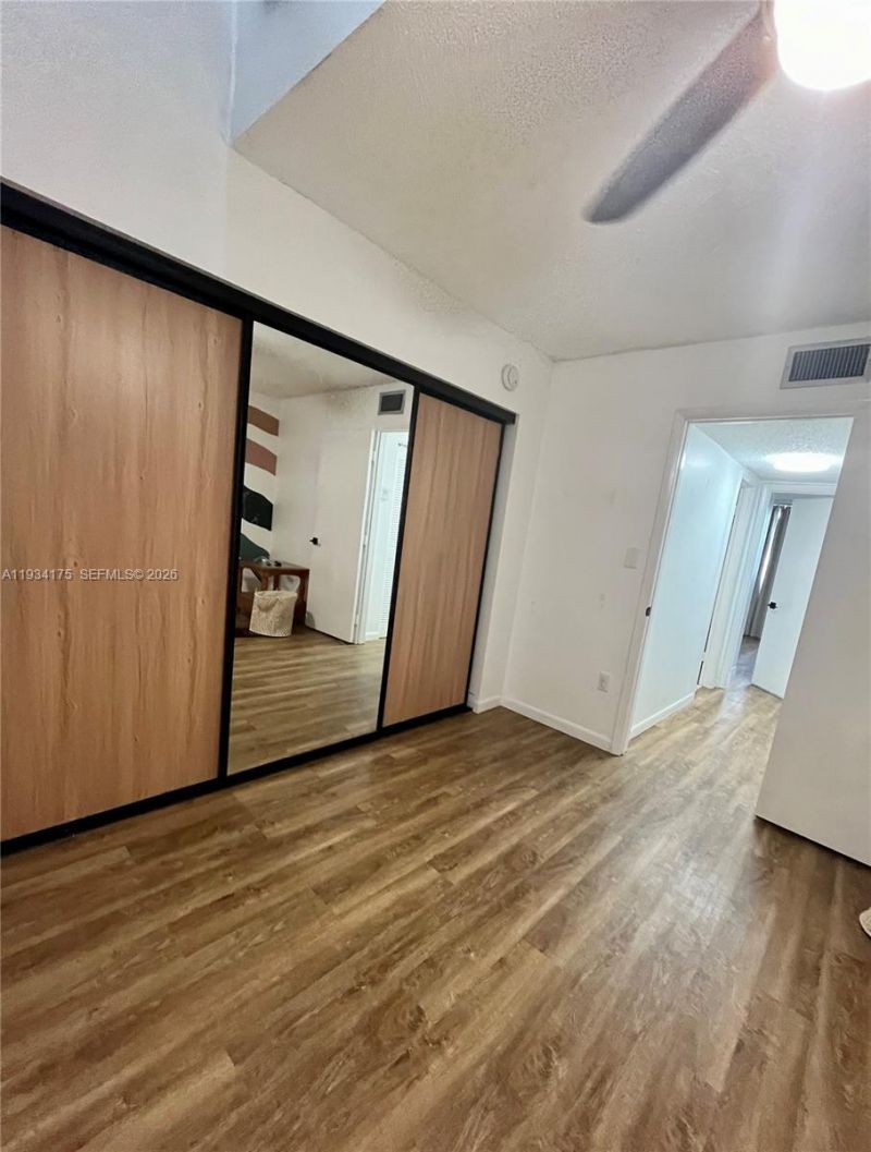 1750 W 56th St, Unit 211, Hialeah, FL 33012 Photo