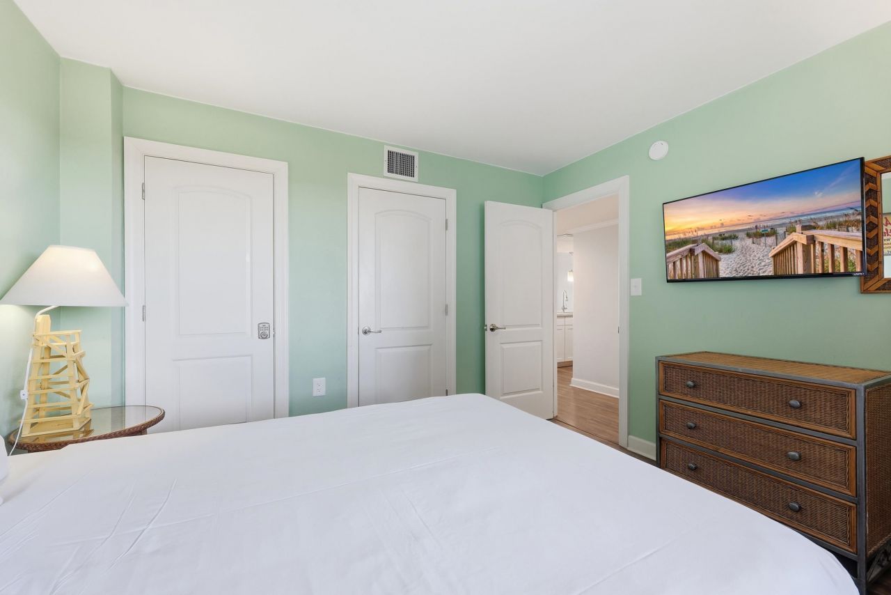 2001 S Ocean Blvd. Photo 19