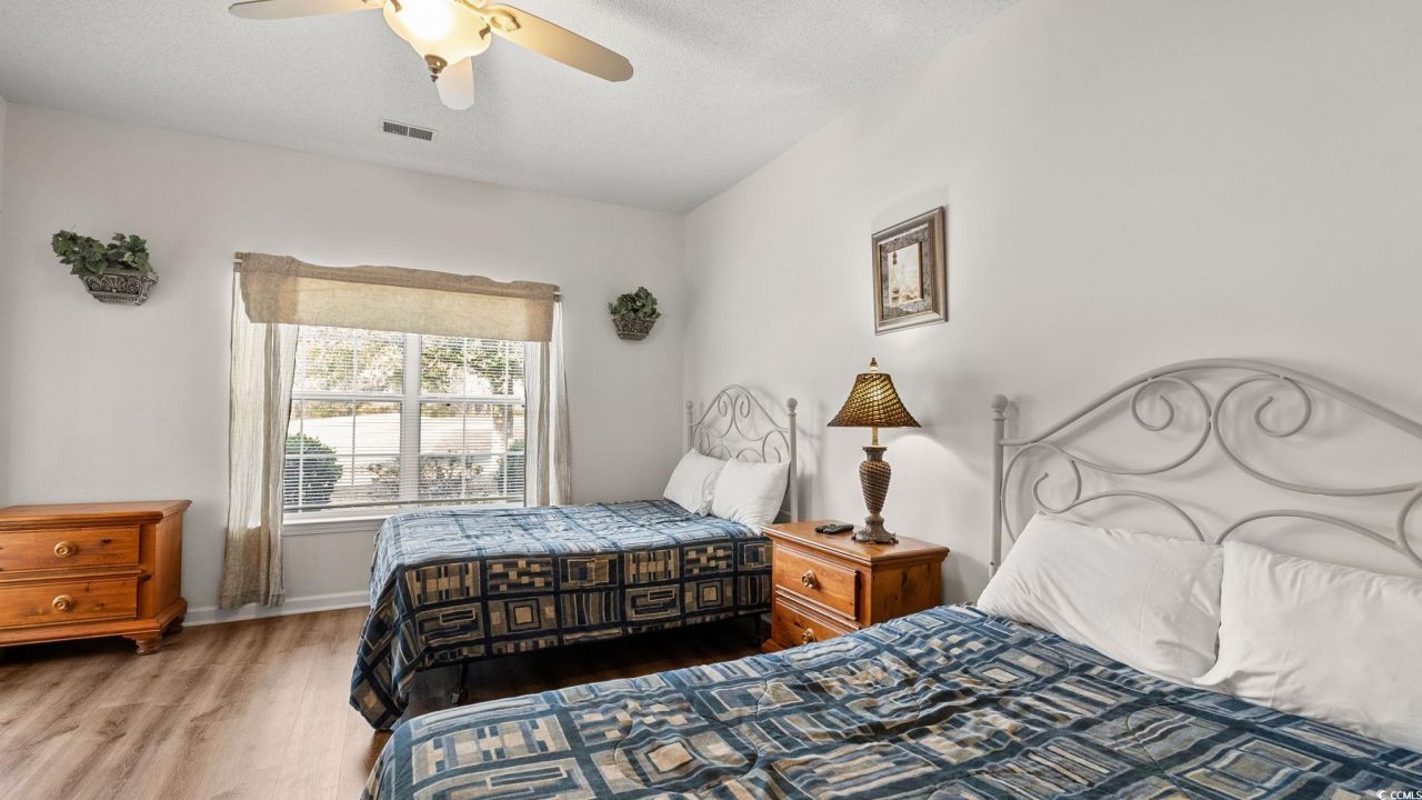 4431 Montrose Ln. Photo 13