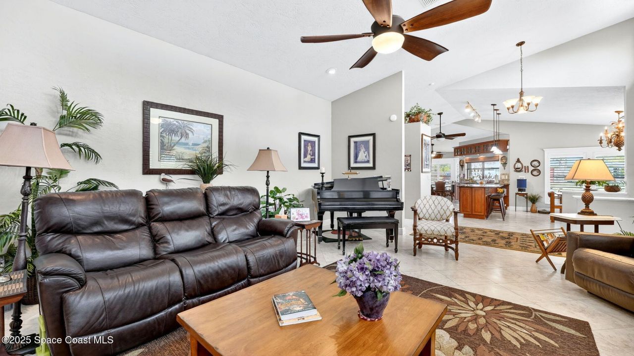 1100 S Riverside Drive, Edgewater, FL 32132 Photo