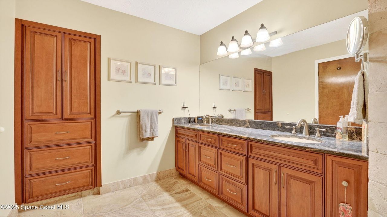 1100 S Riverside Drive, Edgewater, FL 32132 Photo