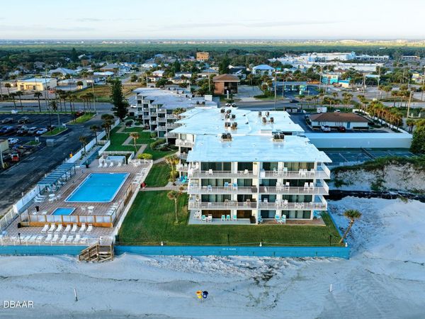 1571 S Atlantic Avenue, Unit 111, New Smyrna Beach, FL 32169