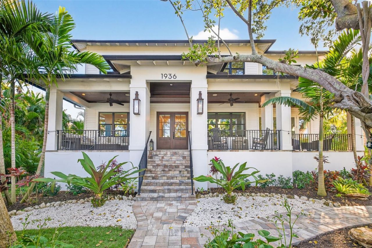 1936 Coffee Pot Boulevard Ne, Saint Petersburg, FL 33704 Photo