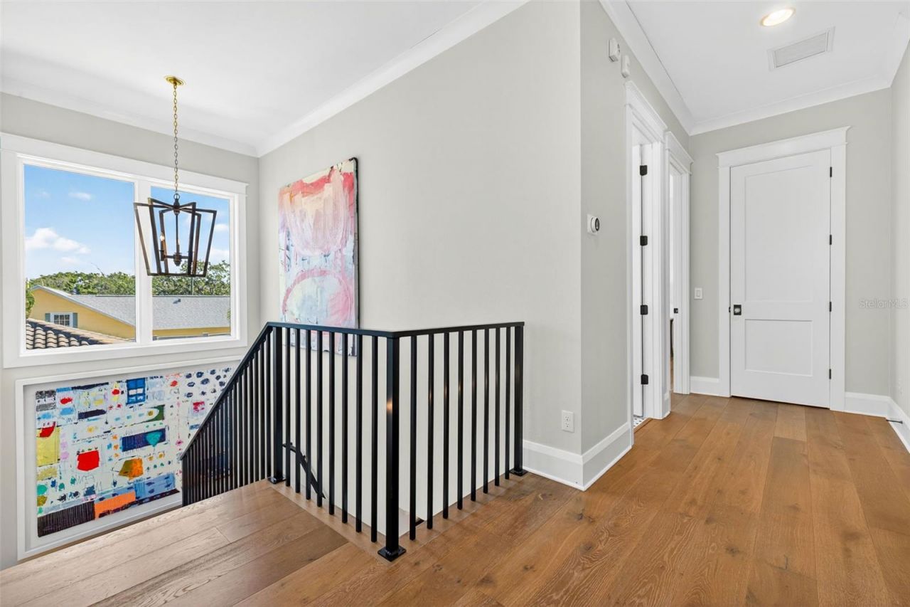 1936 Coffee Pot Boulevard Ne, Saint Petersburg, FL 33704 Photo