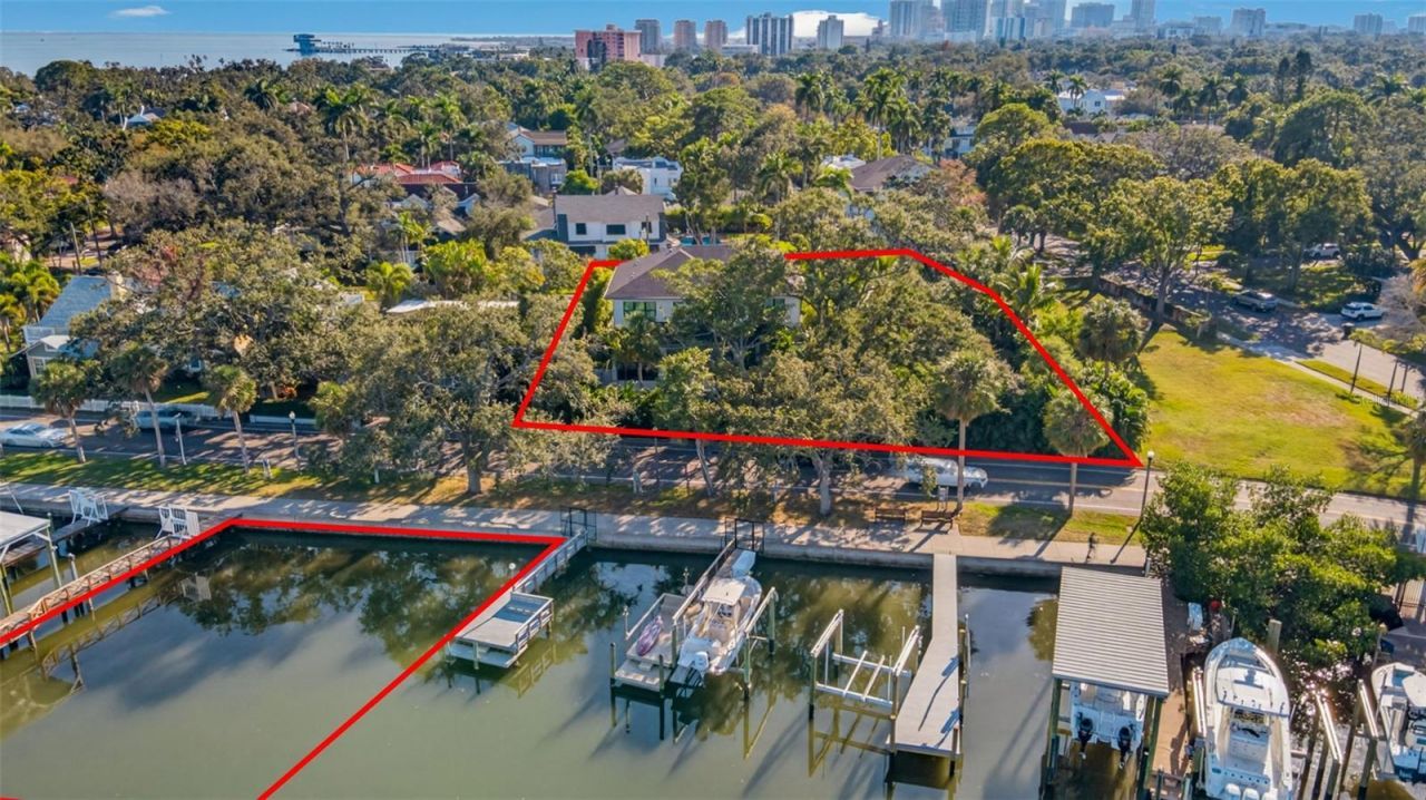 1936 Coffee Pot Boulevard Ne, Saint Petersburg, FL 33704 Photo