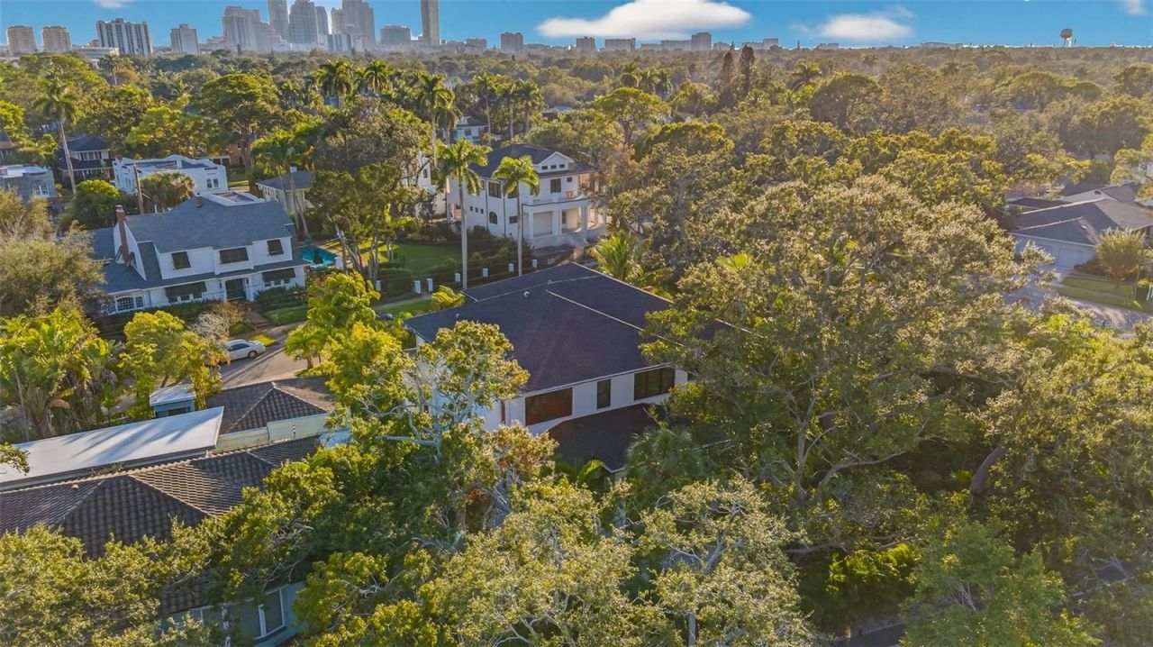 1936 Coffee Pot Boulevard Ne, Saint Petersburg, FL 33704 Photo