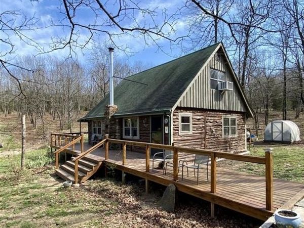 4728 County Road 905, Alpena, AR 72611