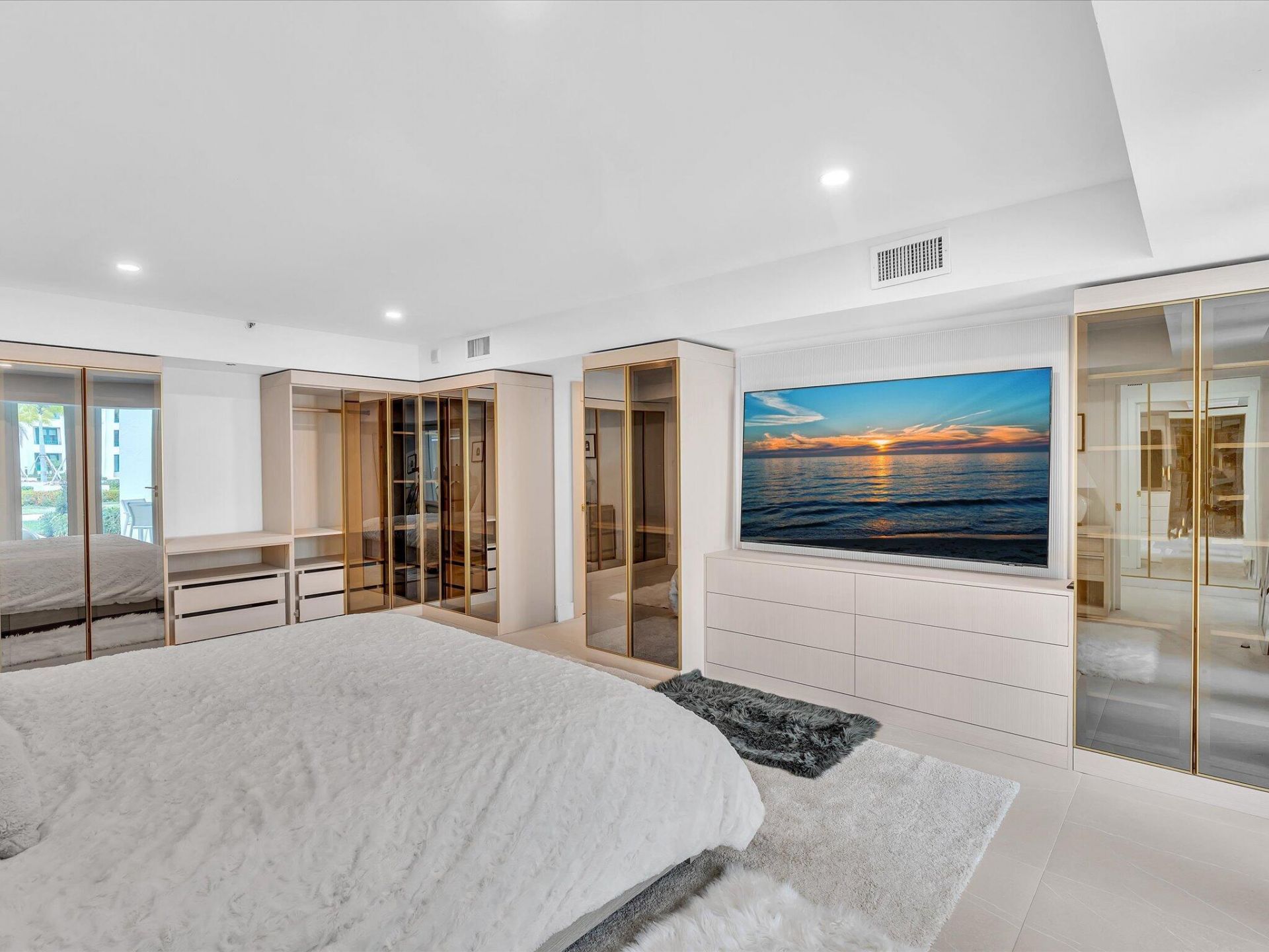 120 SE 5th Avenue, Unit 225, Boca Raton, FL 33432 Photo