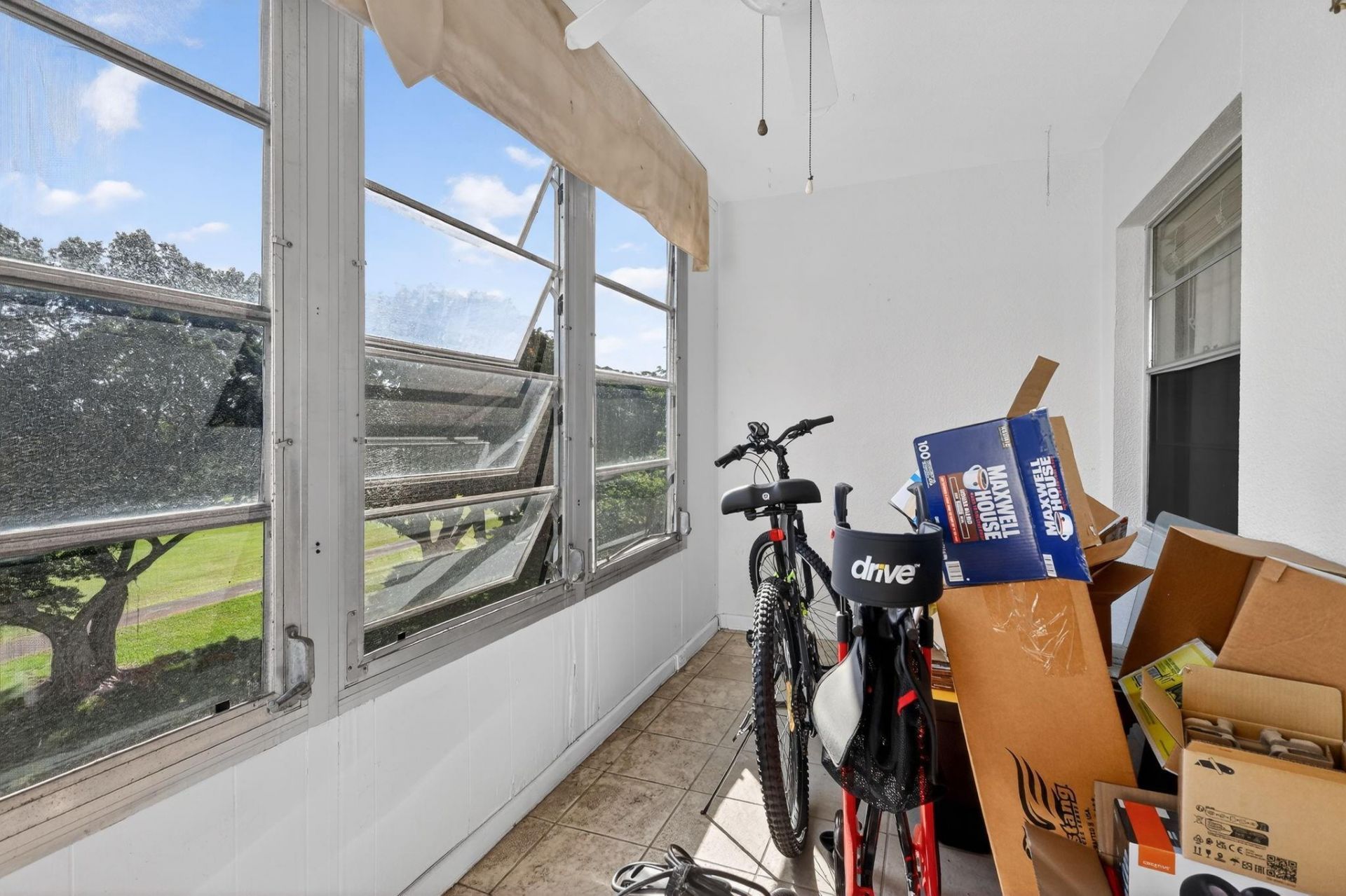 101 SW 132nd Way, Unit 418J, Hollywood, FL 33027 Photo