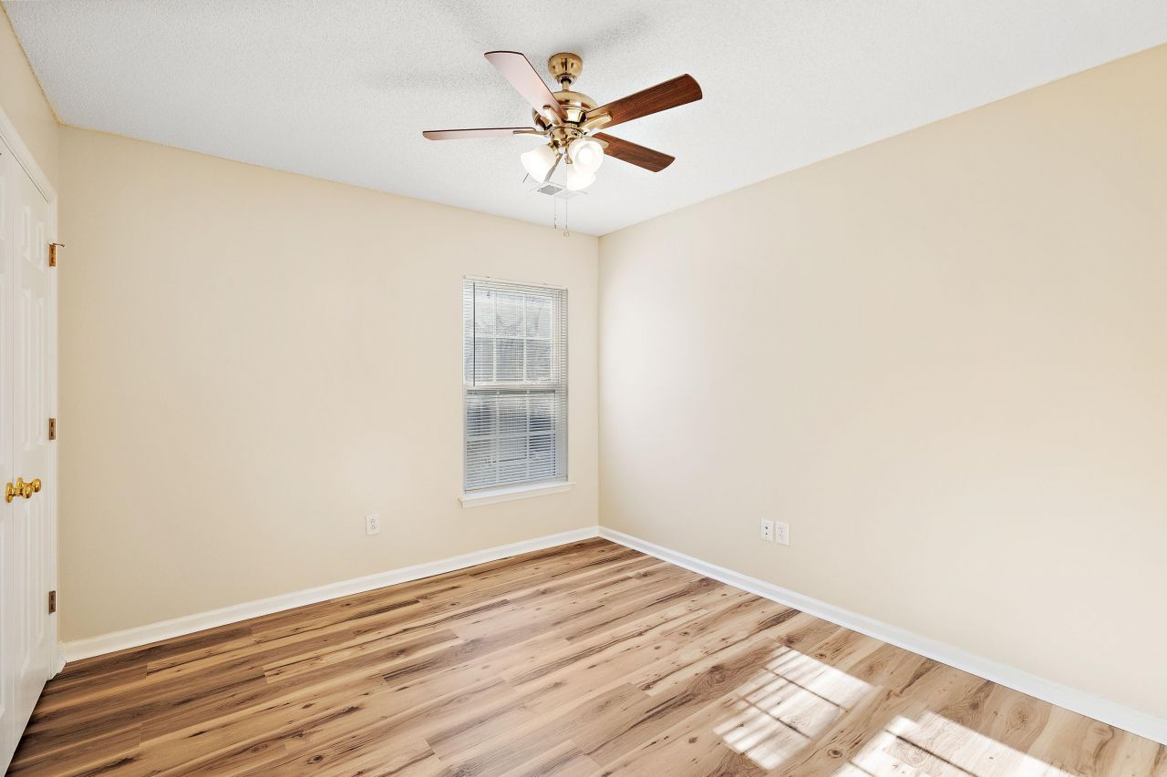 2062 Clipstone Drive Photo 19