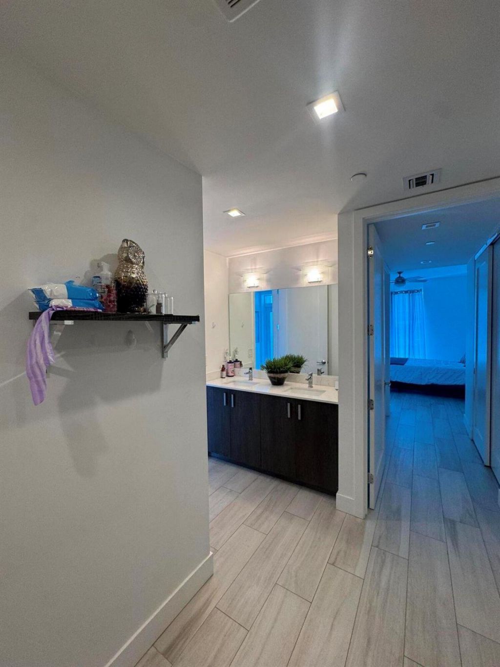 1 S Palmway, Unit 204, Lake Worth Beach, FL 33460 Photo