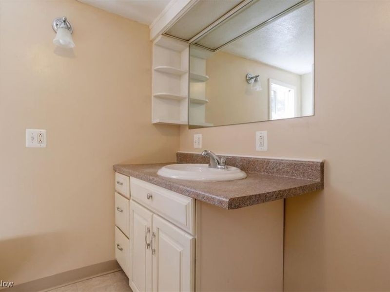 1244 Florida Avenue, Akron, OH 44314 Photo 17