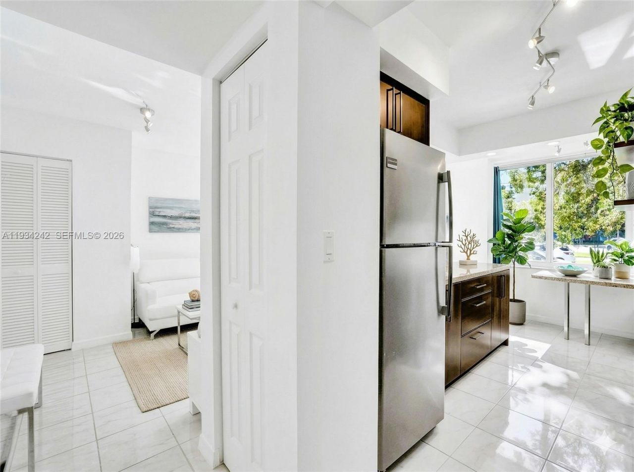 250 180th Dr, Unit 155, Sunny Isles Beach, FL 33160 Photo