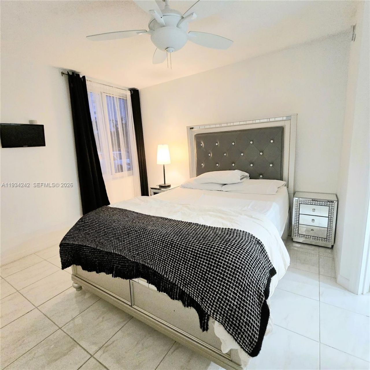 250 180th Dr, Unit 155, Sunny Isles Beach, FL 33160 Photo