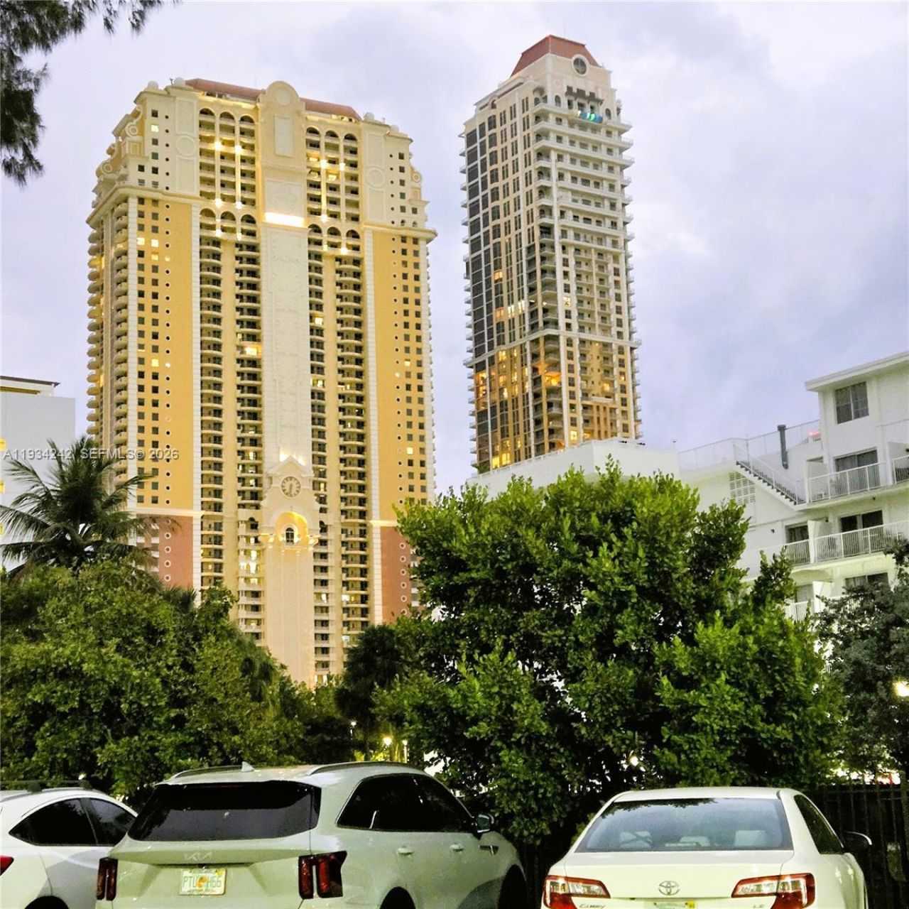 250 180th Dr, Unit 155, Sunny Isles Beach, FL 33160 Photo