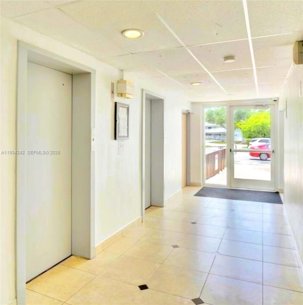 250 180th Dr, Unit 155, Sunny Isles Beach, FL 33160 Photo