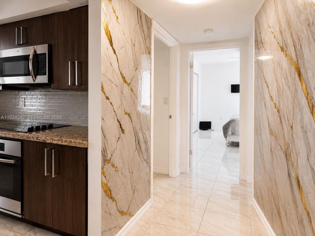 250 180th Dr, Unit 155, Sunny Isles Beach, FL 33160 Photo