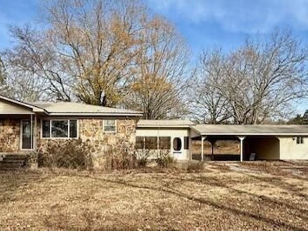2389 Newport Road, Batesville, AR 72501
