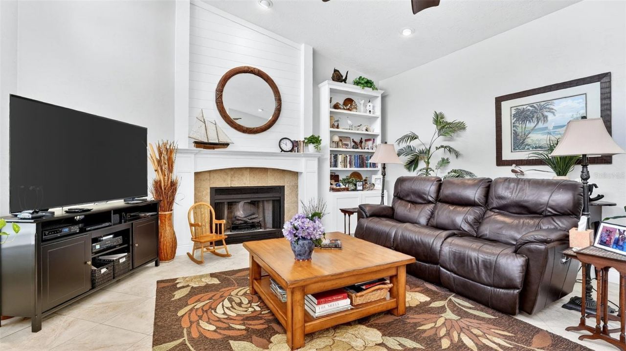 1100 S Riverside Drive, Edgewater, FL 32132 Photo