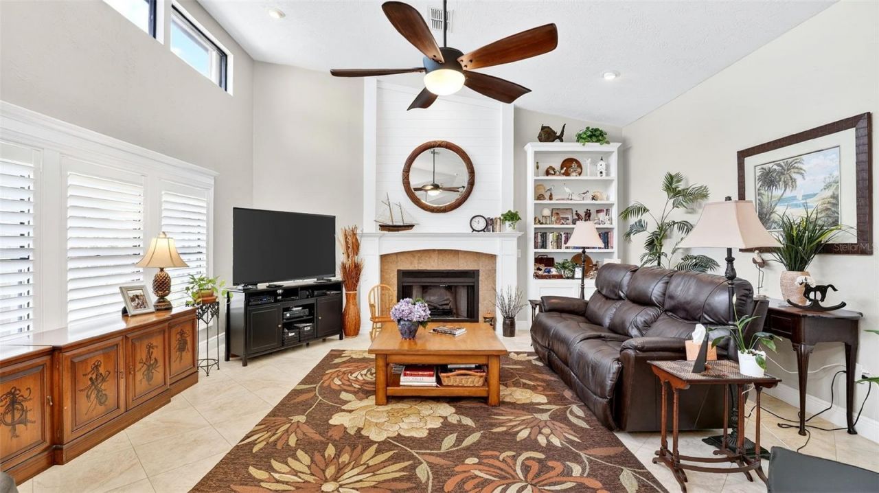 1100 S Riverside Drive, Edgewater, FL 32132 Photo