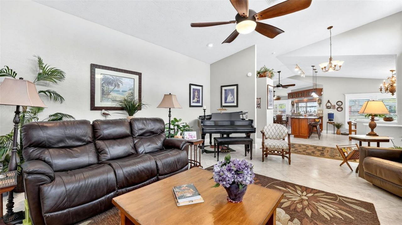 1100 S Riverside Drive, Edgewater, FL 32132 Photo