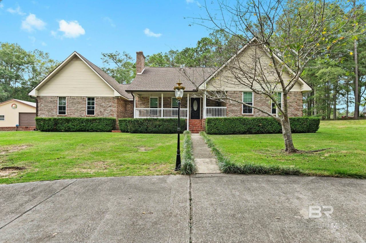 560 Veterans Avenue, Monroeville, AL 36460 Main Photo