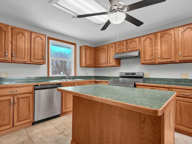 1284 Deeds Road, Granville, OH 43023 Photo 10