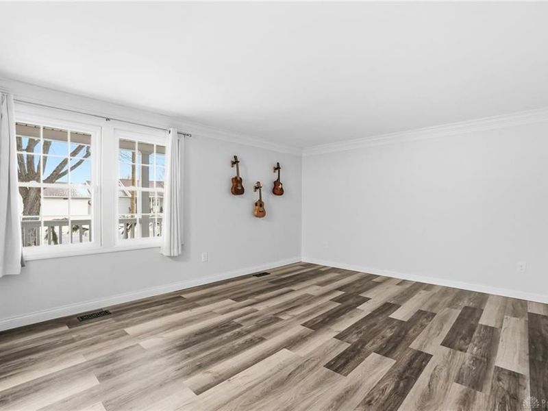 135 Concord Farm Road, Englewood, OH 45322 Photo 9