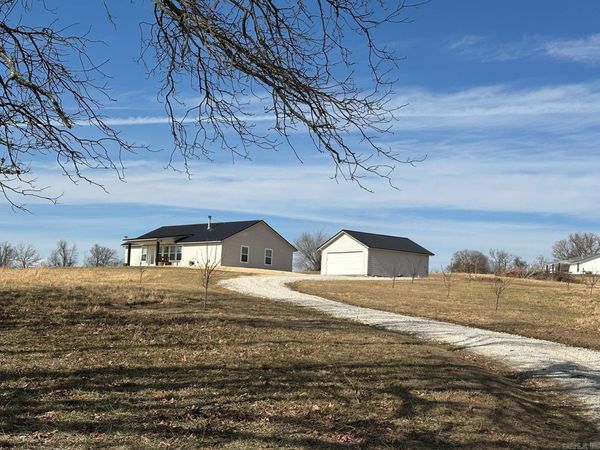 1779 NC 1600, Compton, AR 72624