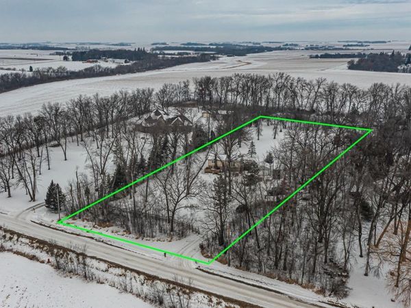 18928 620th Street, Dodge Center, MN 55927