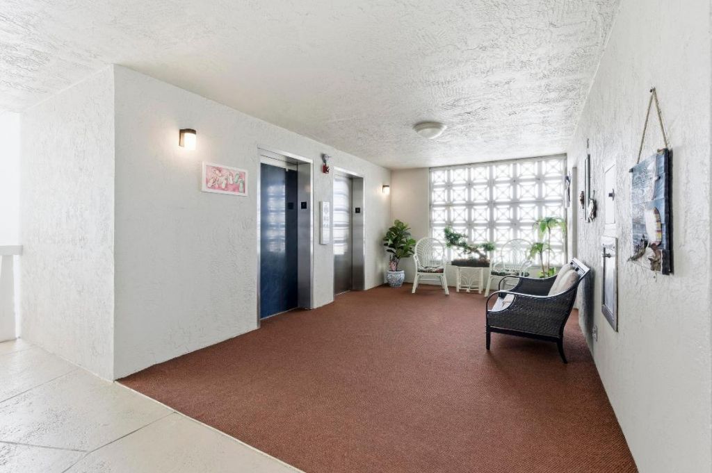 801 Lake Shore Drive, Unit 817, Lake Park, FL 33403 Photo