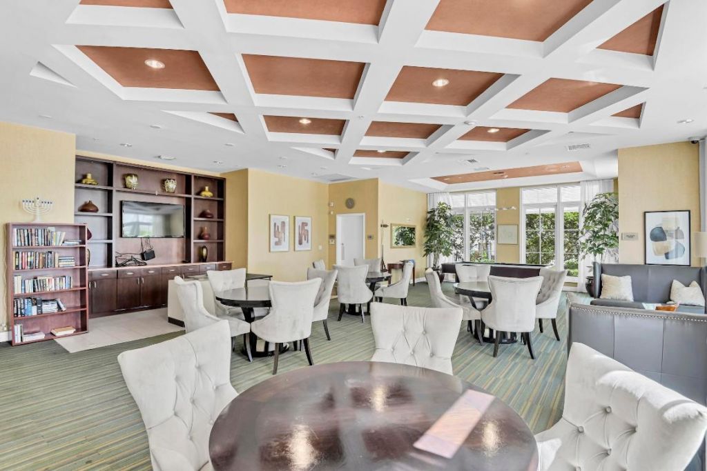 350 N Federal Highway, Unit 1208, Boynton Beach, FL 33435 Photo