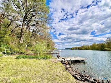 11 Bogus Hill, New Fairfield, CT 06812