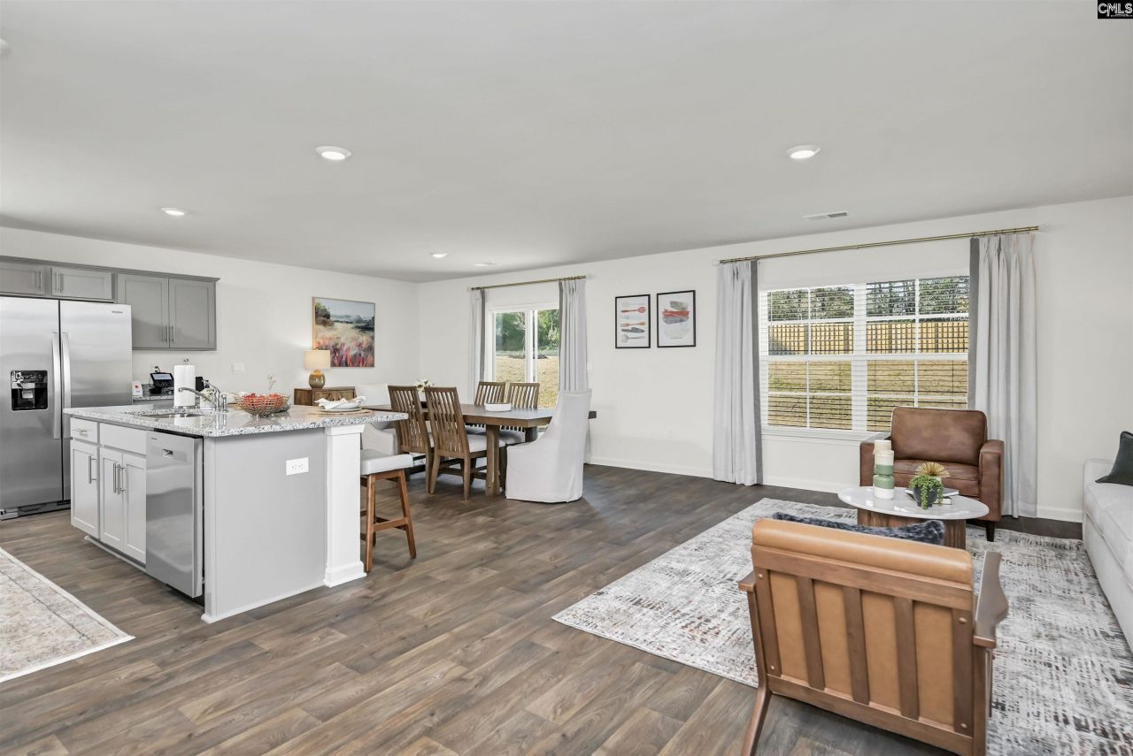 627 Glacier Road Photo 13