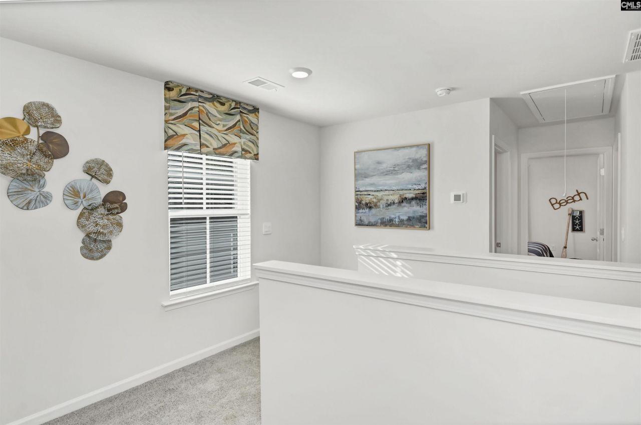 627 Glacier Road Photo 23