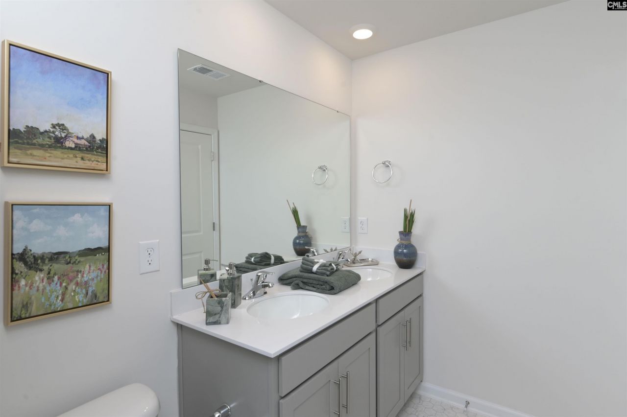 627 Glacier Road Photo 28