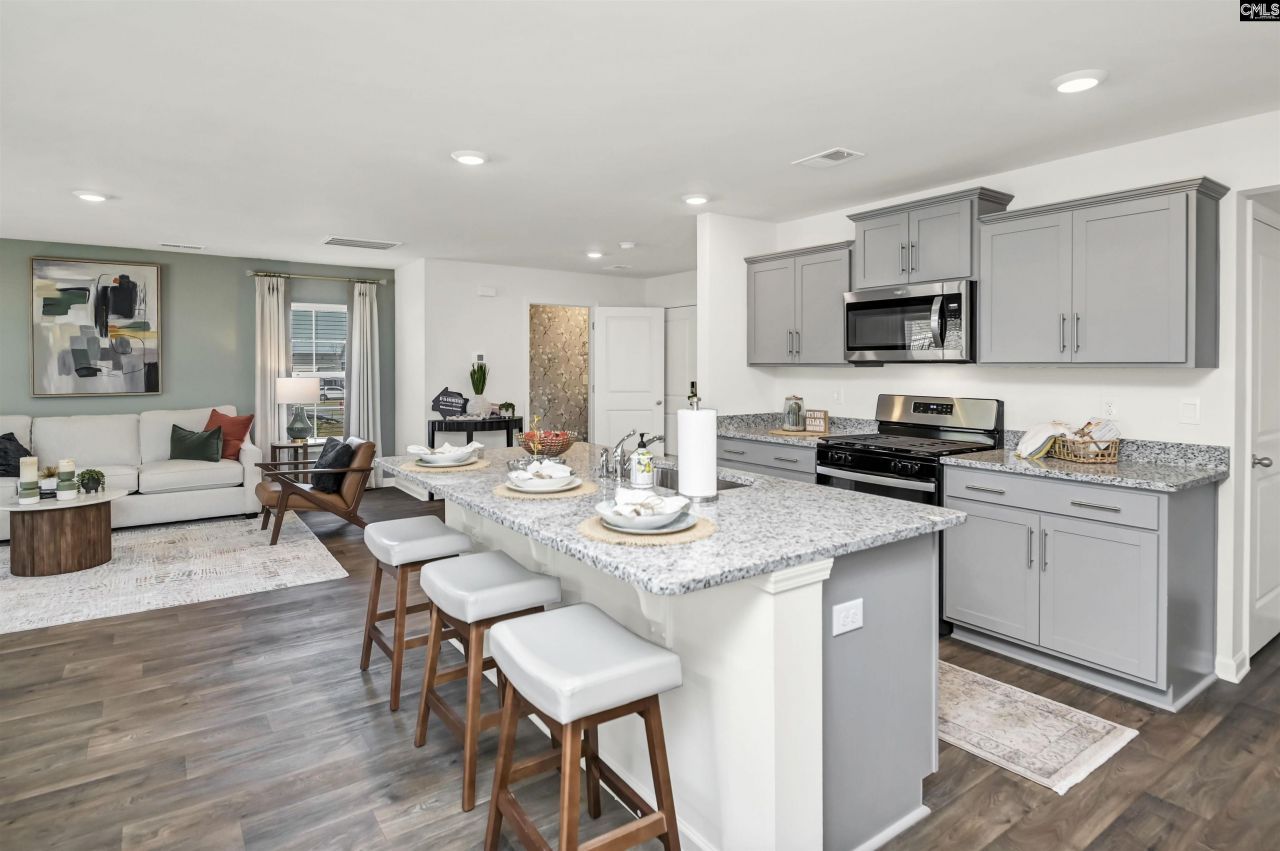 627 Glacier Road Photo 6