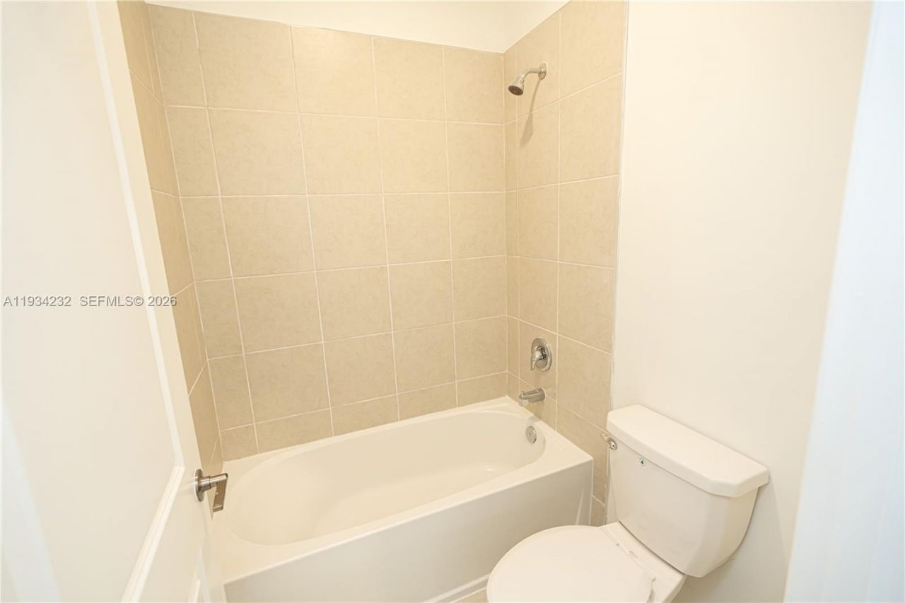 19507 SW 339 Ter, Homestead, FL 33034 Photo