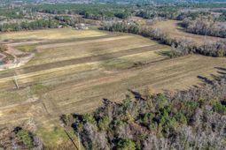 158 Sweatman Farm Road photo 4