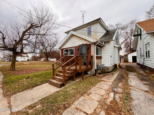 3433 Upton Avenue, Toledo, OH 43613