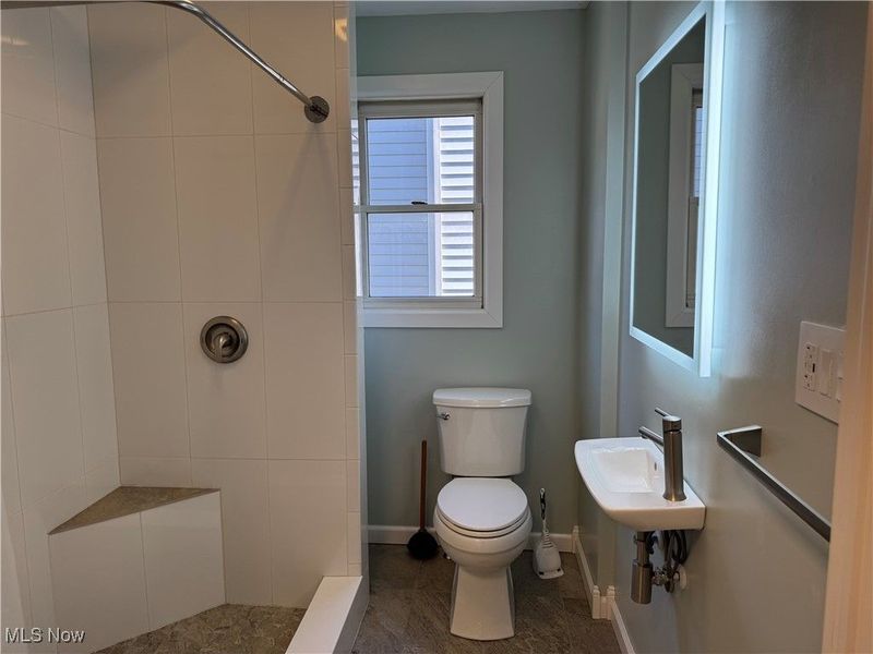 642 Marguerite Avenue, Cuyahoga Falls, OH 44221 Photo 7