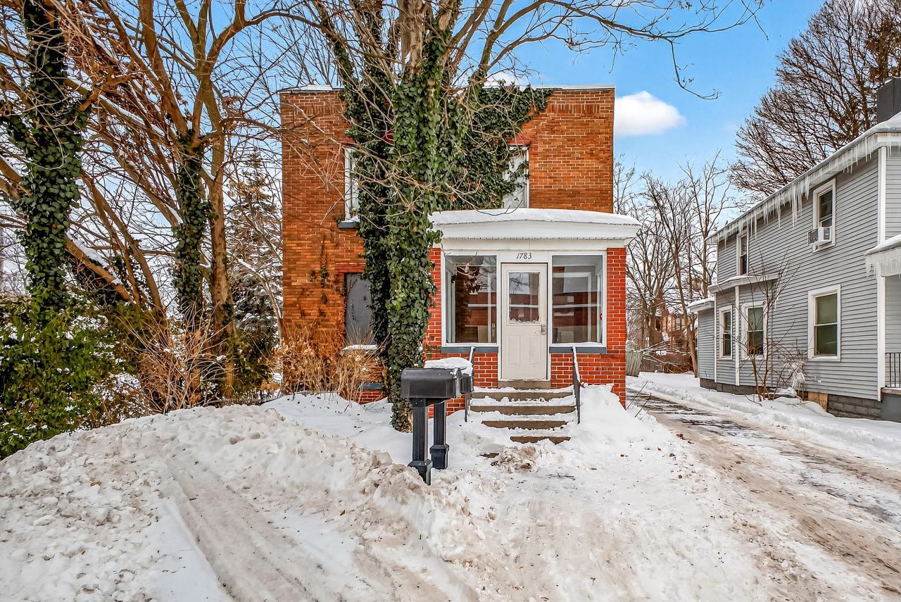 1783 Sanford Street, Muskegon, MI 49441 Main Photo
