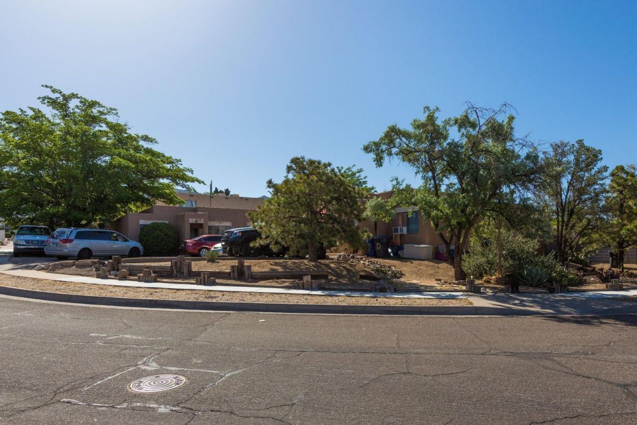 13200 Mountain Road, Unit Apt C, Albuquerque, NM 87112 Main Photo